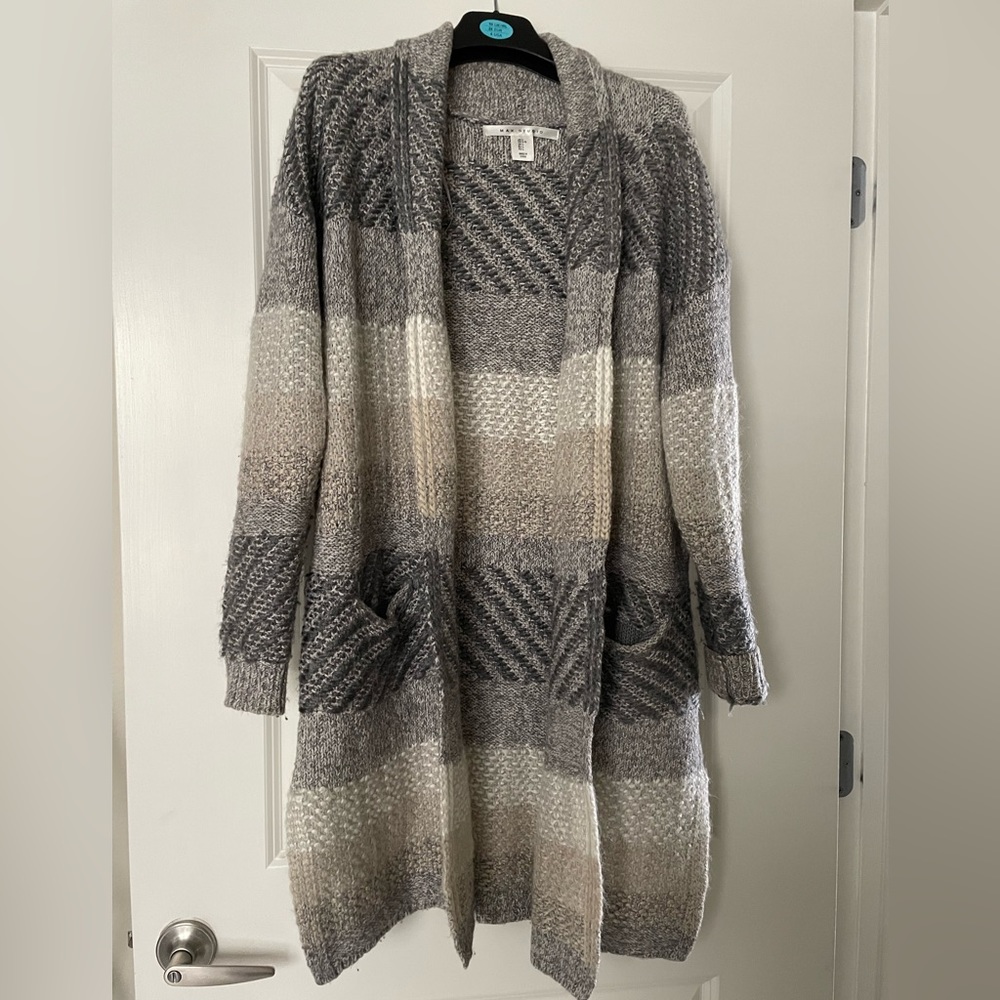 Long Knit Cardigan Sweater (Large)
